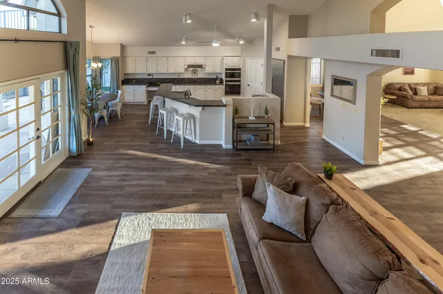 $6,500 | 1011 South Coral Key Court, Gilbert, AZ 85233