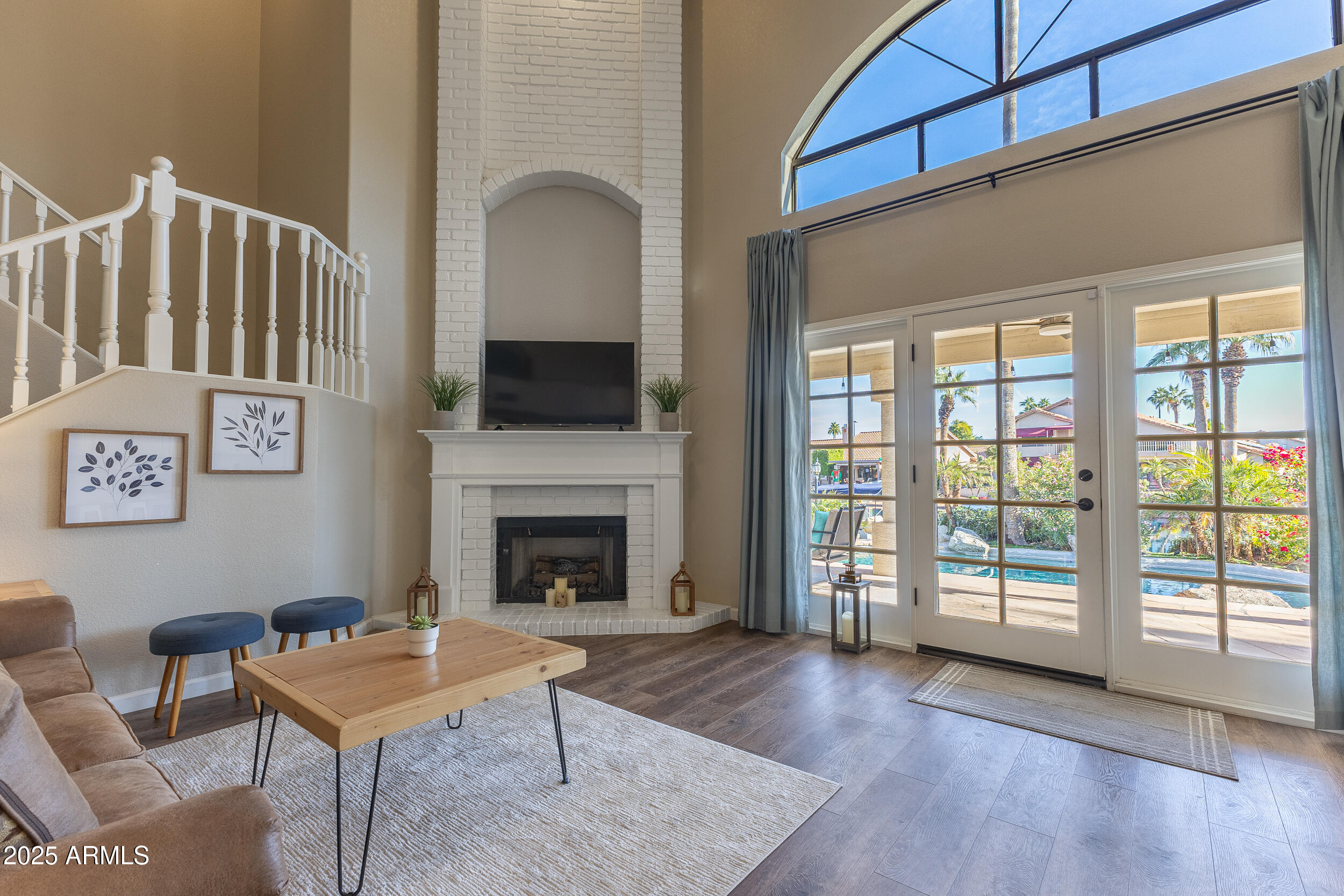 1011 South Coral Key Court Gilbert, AZ 85233 - Photo 25 of 42 Fireplace