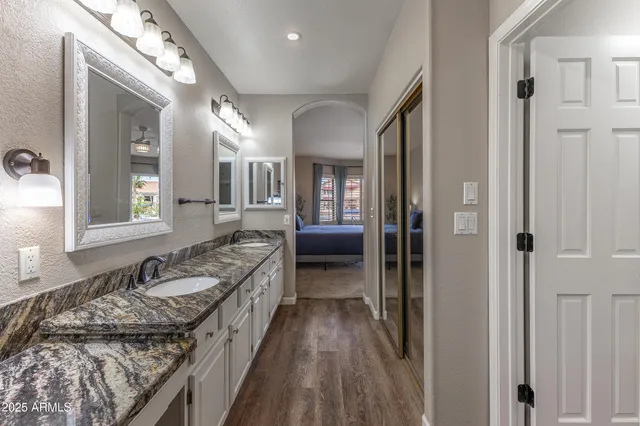 $6,500 | 1011 South Coral Key Court, Gilbert, AZ 85233