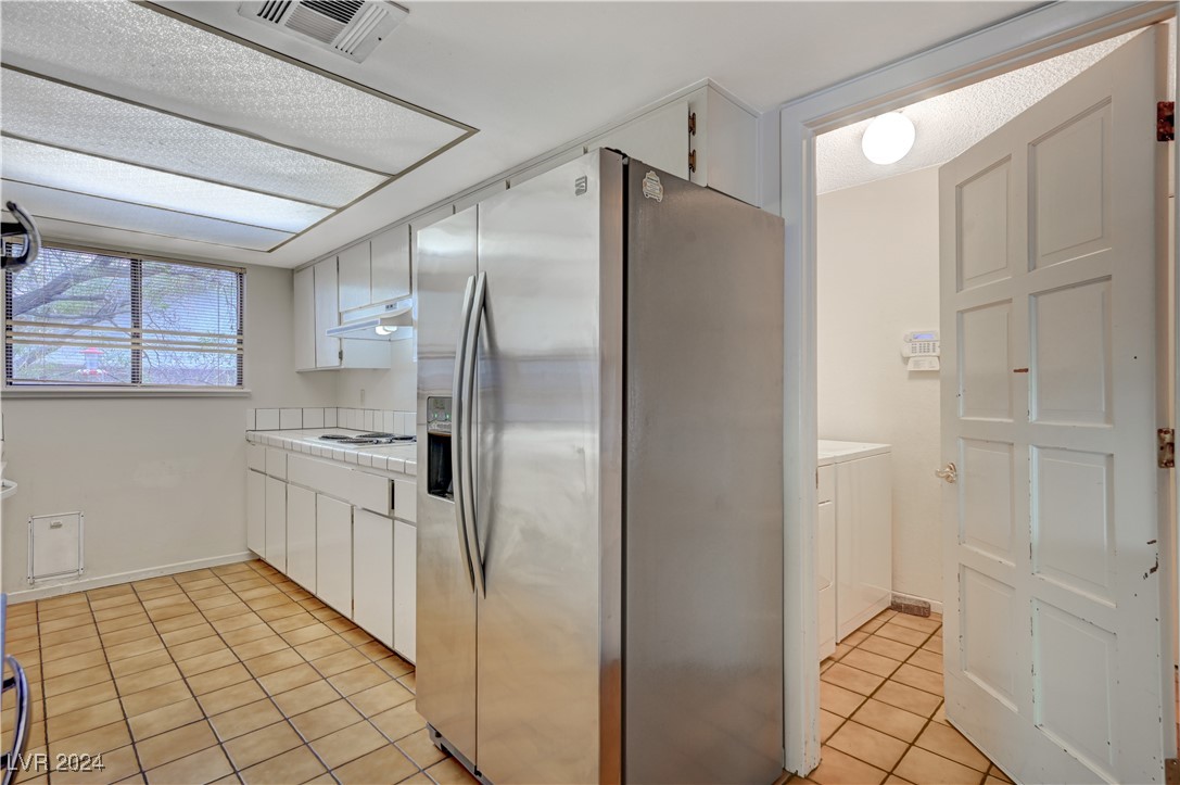 5020 Reno Court Las Vegas, NV 89119 - Photo 9 of 23