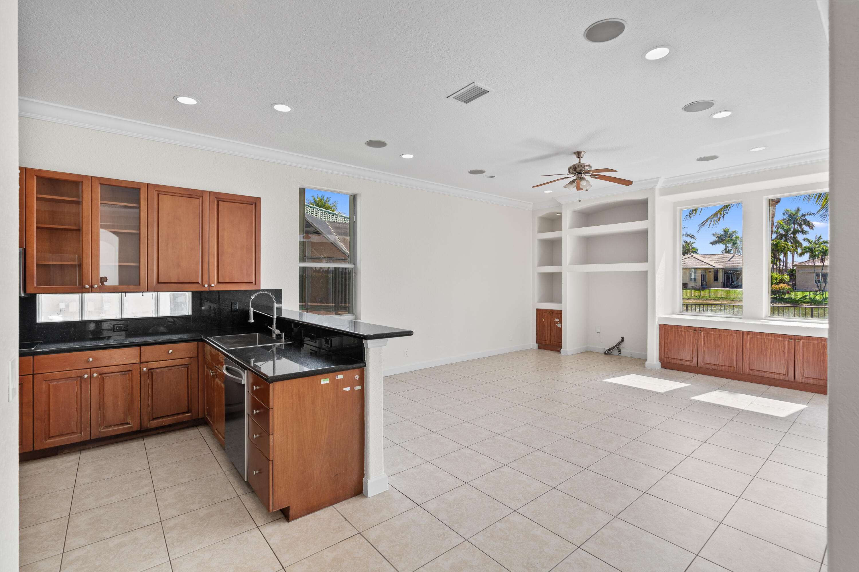 3241 Southwest 189th Avenue Miramar, FL 33029 - Photo 11 of 65 DSC06070