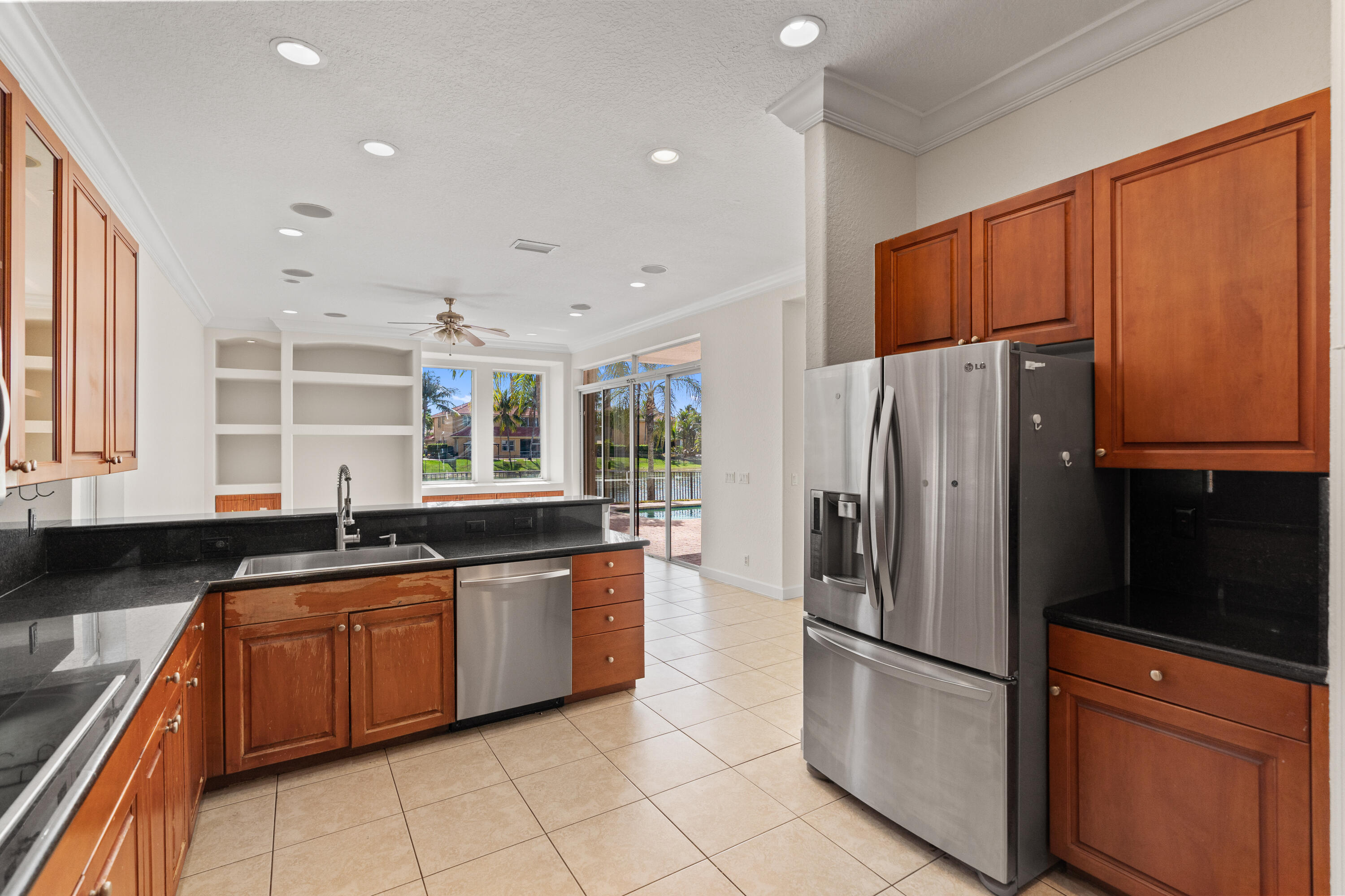 3241 Southwest 189th Avenue Miramar, FL 33029 - Photo 16 of 65 DSC06085