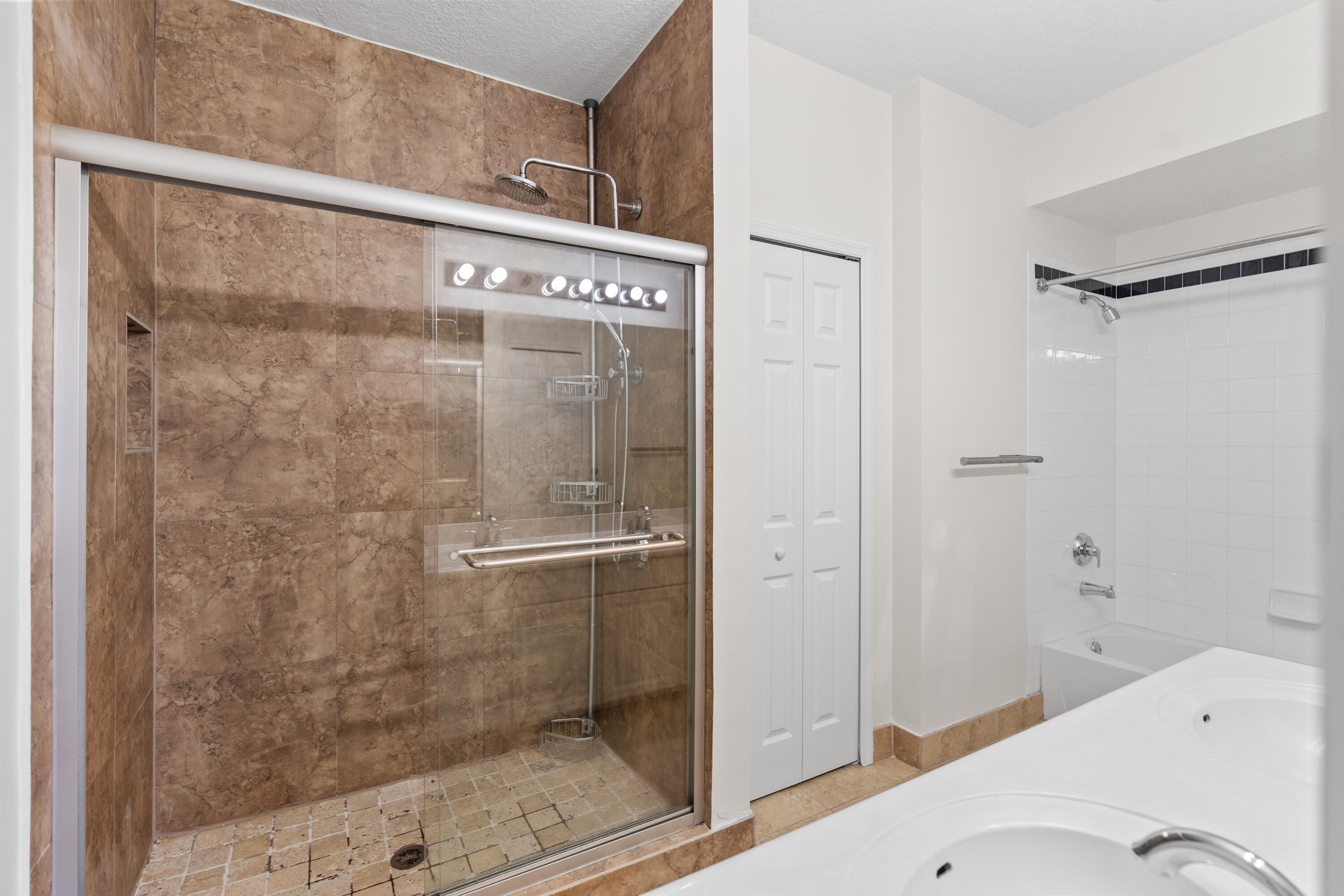 3241 Southwest 189th Avenue Miramar, FL 33029 - Photo 36 of 65 DSC06172