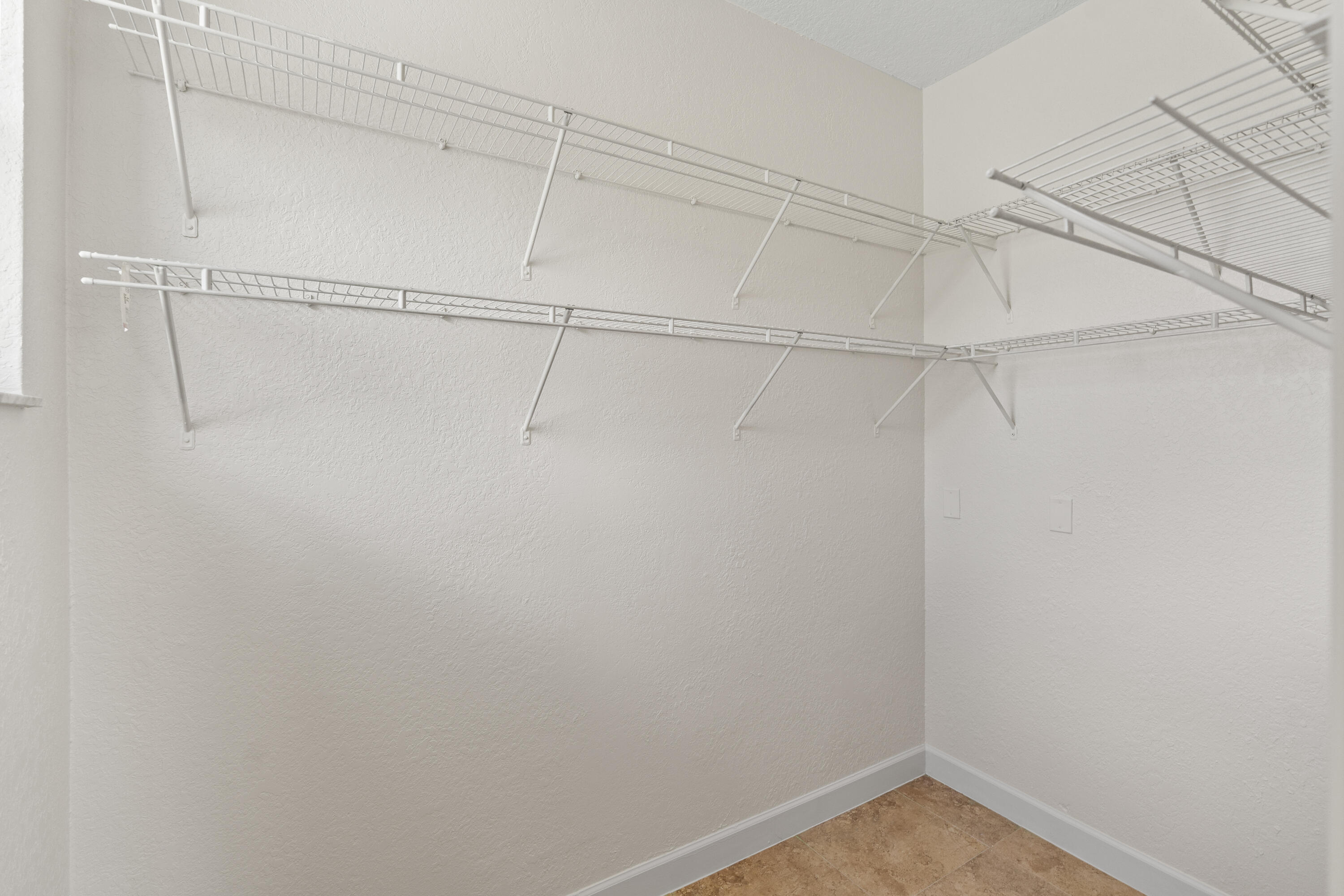 3241 Southwest 189th Avenue Miramar, FL 33029 - Photo 37 of 65 DSC06175