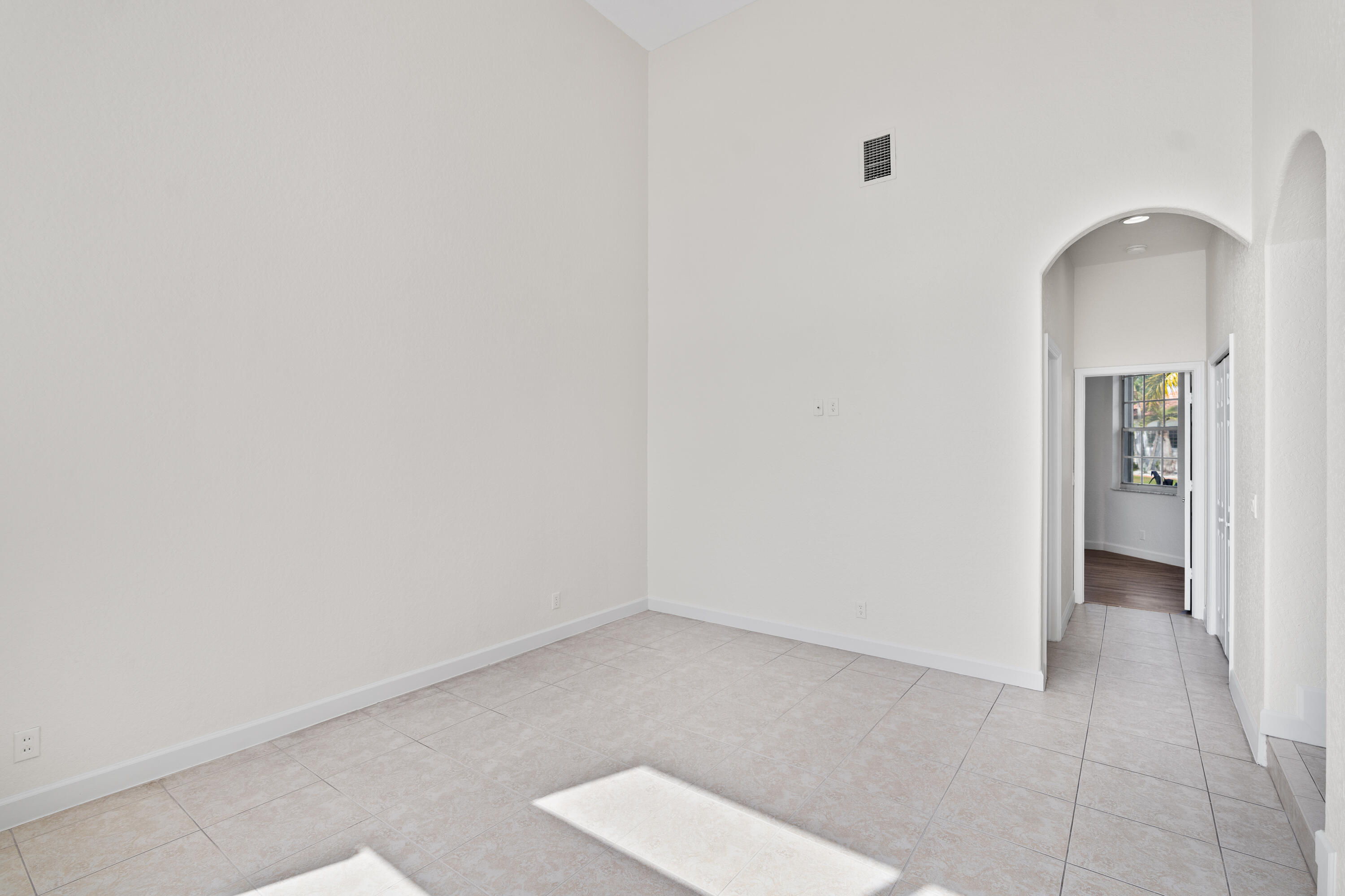 3241 Southwest 189th Avenue Miramar, FL 33029 - Photo 38 of 65 DSC06190