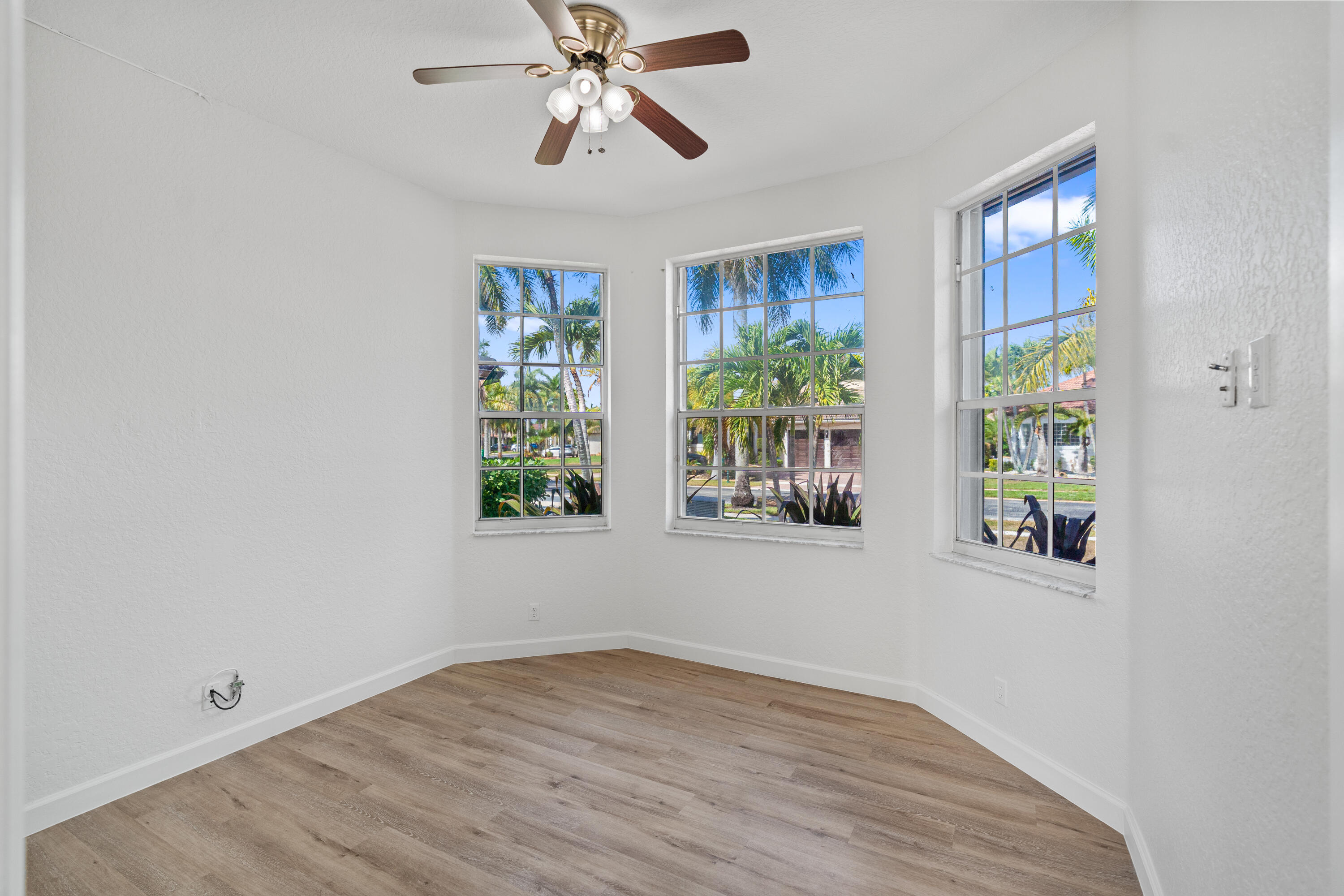 3241 Southwest 189th Avenue Miramar, FL 33029 - Photo 41 of 65 DSC06199