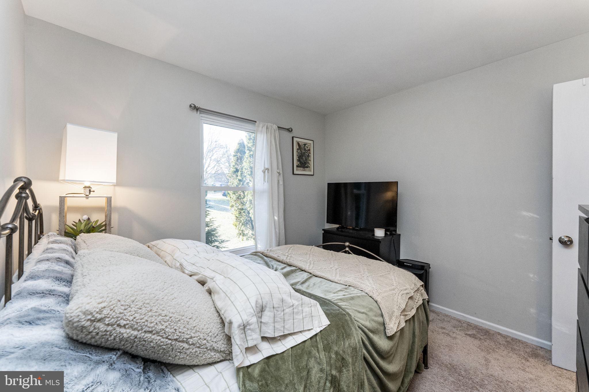 793 Briarstone Road Bethlehem, PA 18017 - Photo 23 of 30