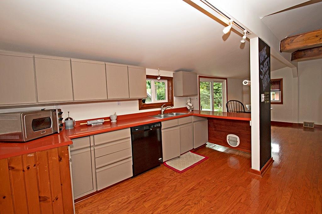 3735 Overbrook Road Gibsonia, PA 15044 - Photo 5 of 25 Gallery Image 5