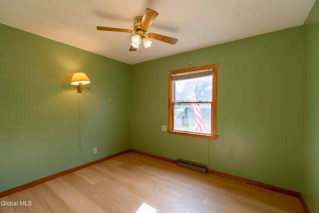 $1,900 | 11 Keyes Street, Warrensburg, NY 12885