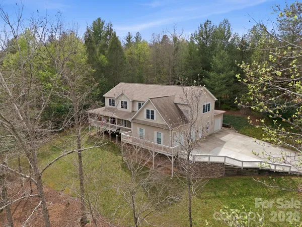 $700,000 | 273 Cross Creek Drive, Marion, NC 28752