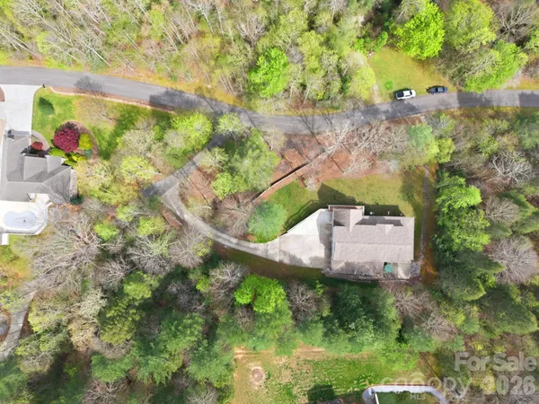 $700,000 | 273 Cross Creek Drive, Marion, NC 28752