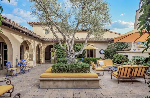 $4,800,000 | 18669 Via Catania, Rancho Santa Fe, CA 92091