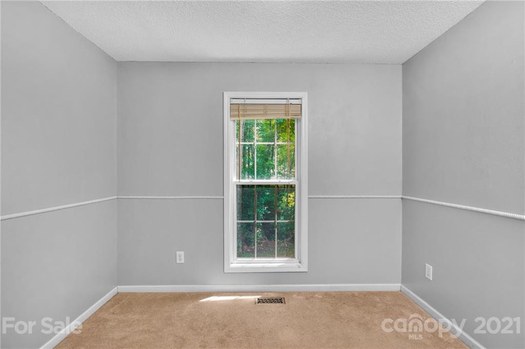 723 Cove Road Gastonia, NC 28052 - Photo 18 of 32 Gallery Image 18