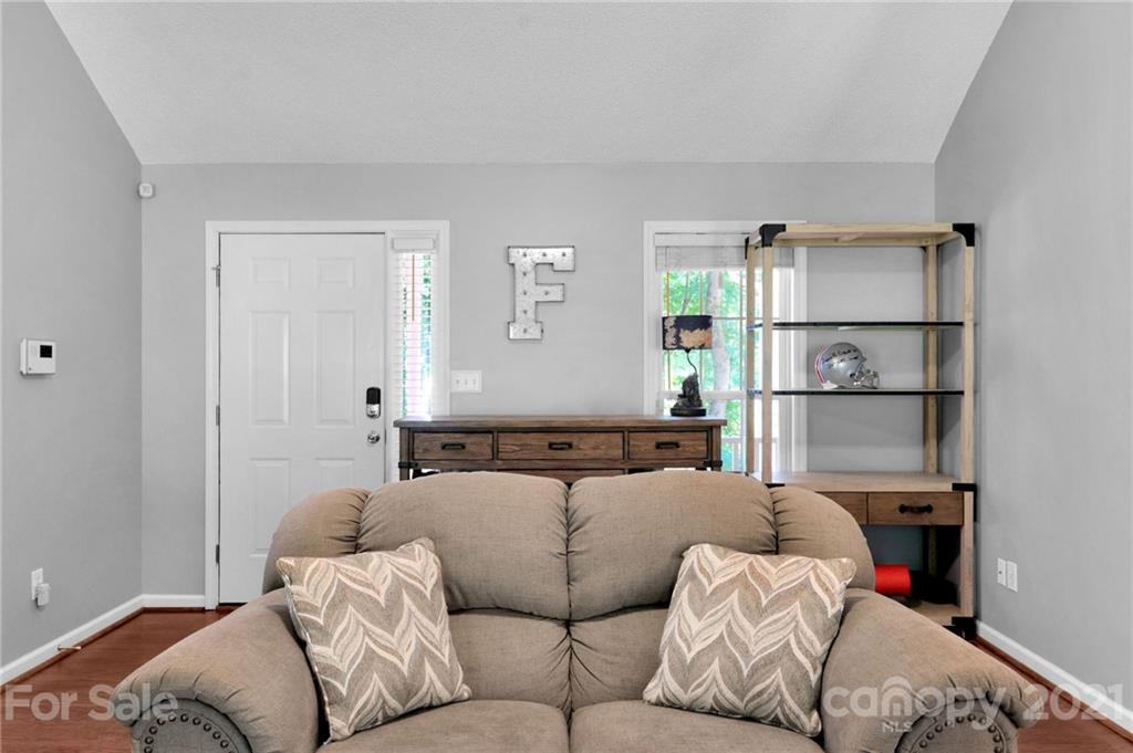 723 Cove Road Gastonia, NC 28052 - Photo 8 of 32 Gallery Image 8