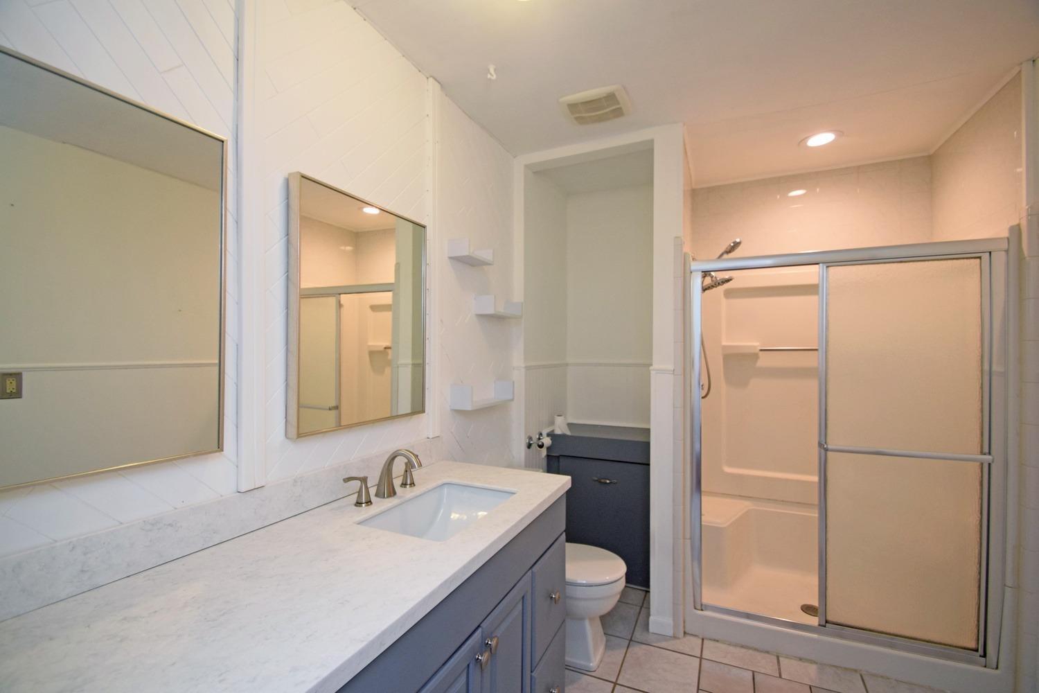 5656 Foley Road Cincinnati, OH 45238 - Photo 25 of 46