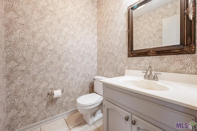 $1,350 | 13035 Briar Hollow Avenue, Baton Rouge, LA 70810