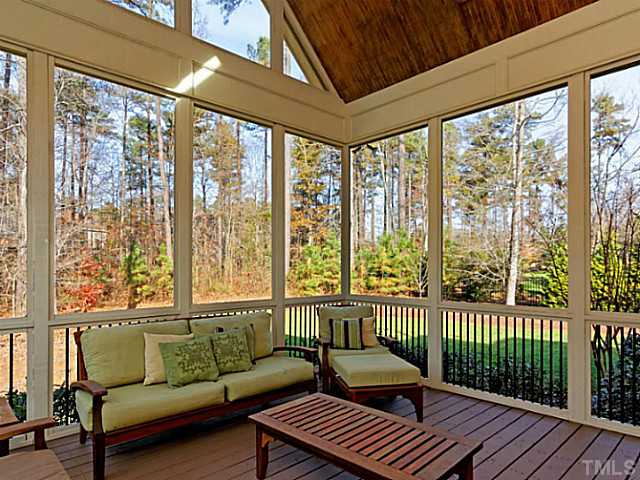 3012 Allansford Lane Raleigh, NC 27613 - Photo 16 of 25 Gallery Image 16