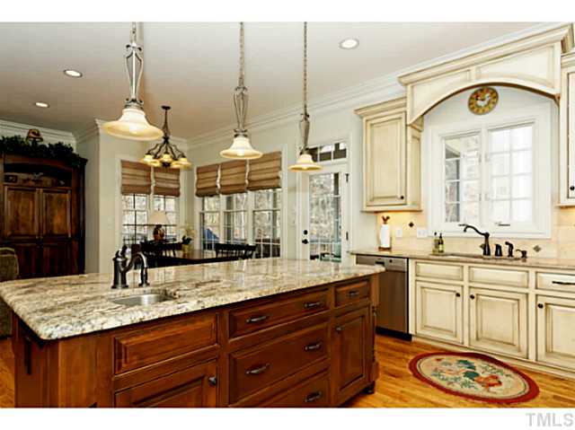 3012 Allansford Lane Raleigh, NC 27613 - Photo 7 of 25 Gallery Image 7