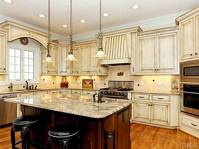 3012 Allansford Lane Raleigh, NC 27613 - Photo 8 of 25 Gallery Image 8