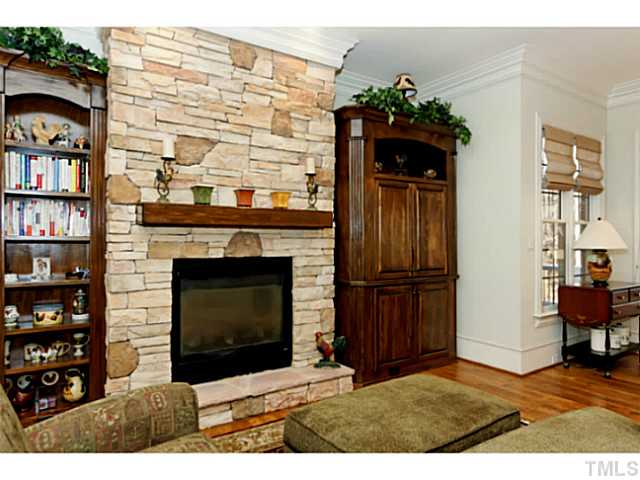3012 Allansford Lane Raleigh, NC 27613 - Photo 9 of 25 Gallery Image 9