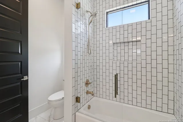 $1,850,000 | 9614 Midsomer Place, San Antonio, TX 78255