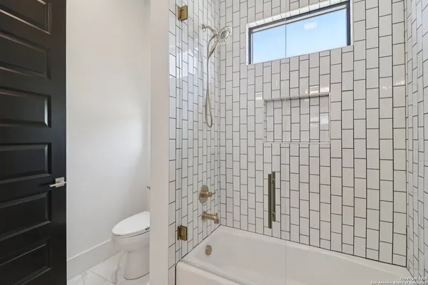 $1,850,000 | 9614 Midsomer Place, San Antonio, TX 78255