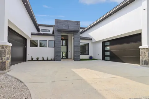 $1,850,000 | 9614 Midsomer Place, San Antonio, TX 78255