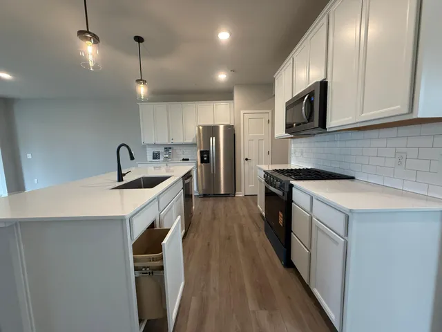 $374,990 | 14995 Avondale View, Rosemount, MN 55068