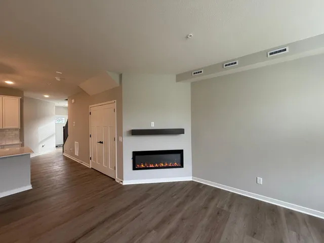 $374,990 | 14995 Avondale View, Rosemount, MN 55068