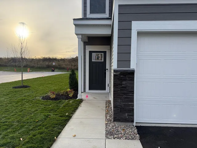 $374,990 | 14995 Avondale View, Rosemount, MN 55068