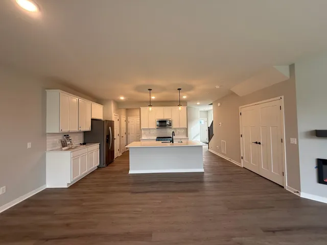 $374,990 | 14995 Avondale View, Rosemount, MN 55068