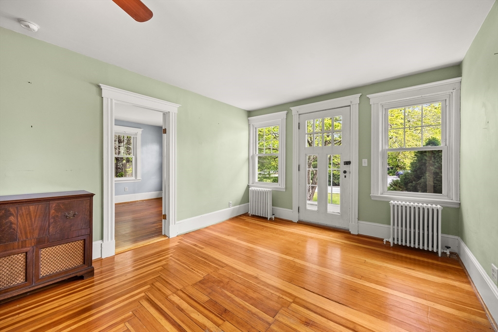 955 Middle Road Acushnet, MA 02743 - Photo 16 of 26