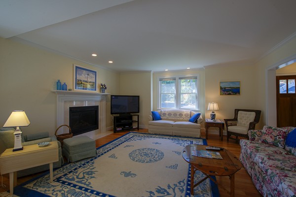 78 Alma Road Mashpee, MA 02649 - Photo 8 of 20 Gallery Image 8
