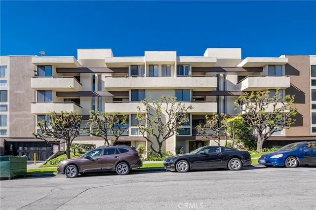$3,950 | 1305 North Columbus Avenue, Unit 103, Glendale, CA 91202