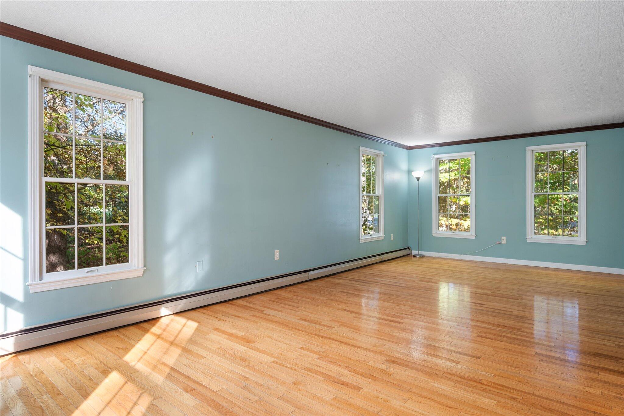 1234 Essex Street Bangor, ME 04401 - Photo 14 of 37 17-Family Room