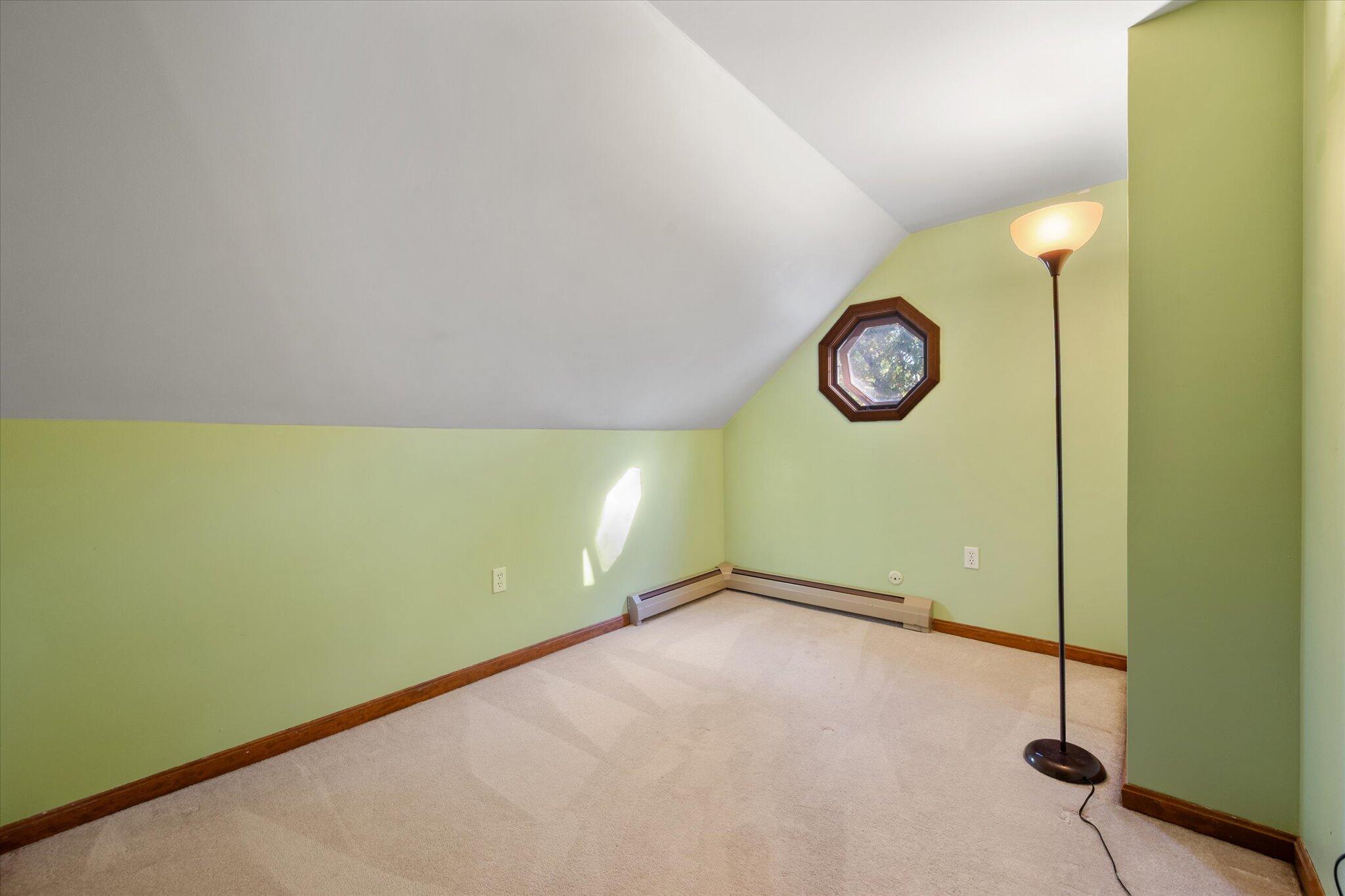 1234 Essex Street Bangor, ME 04401 - Photo 20 of 37 23-Bedroom 2