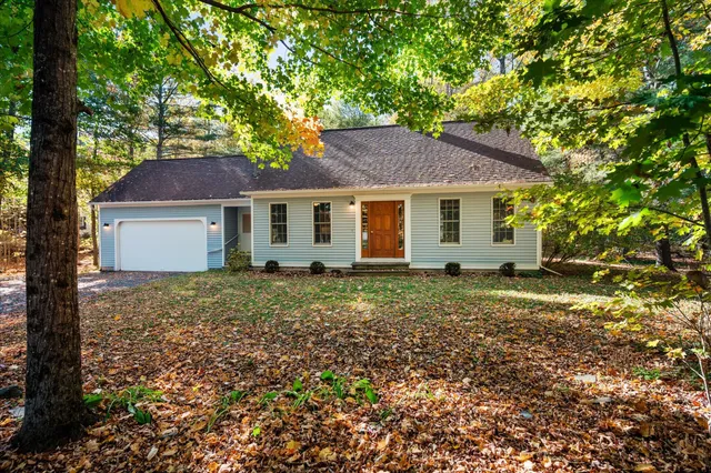 $399,900 | 1234 Essex Street, Bangor, ME 04401