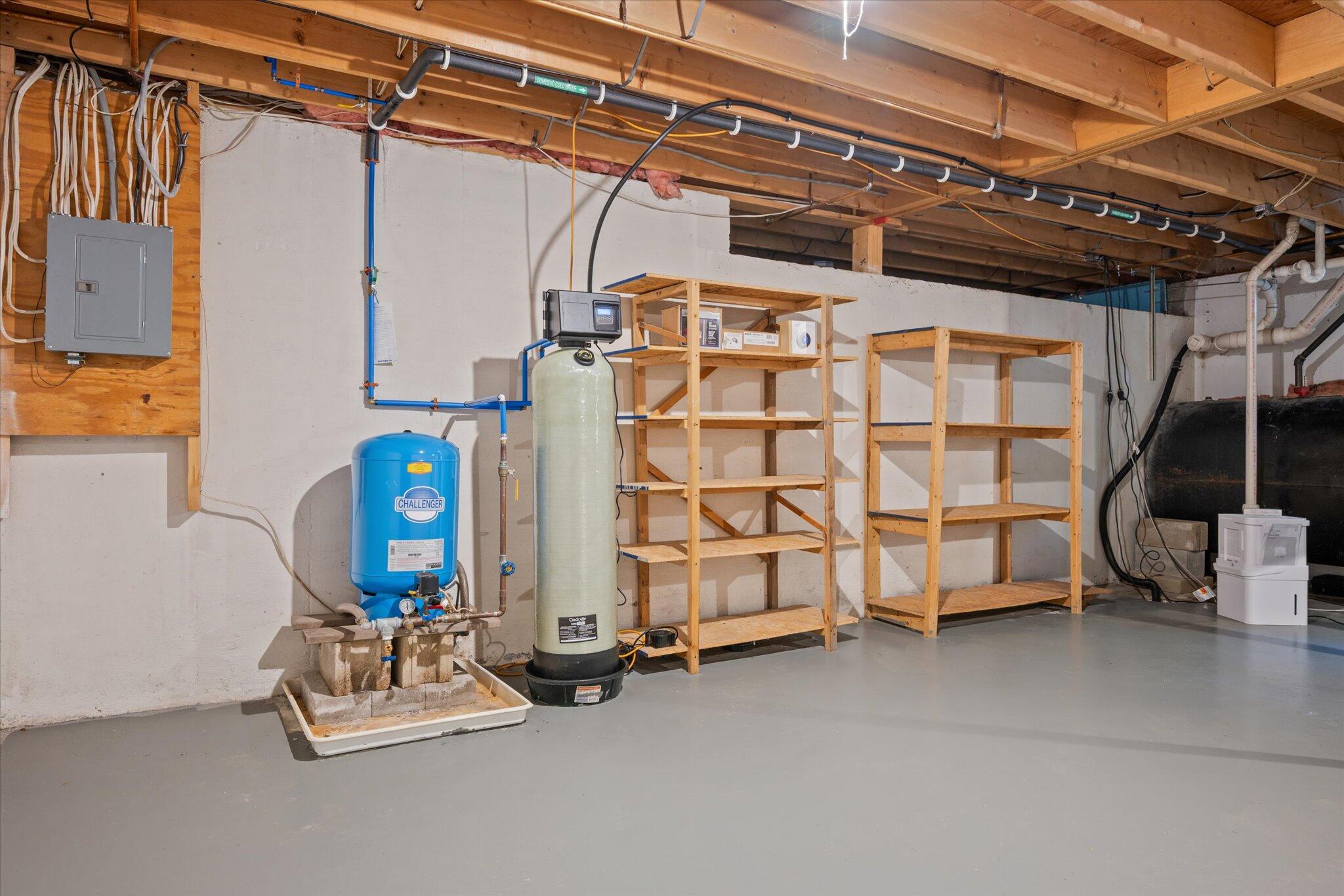 1234 Essex Street Bangor, ME 04401 - Photo 27 of 37 29-Basement