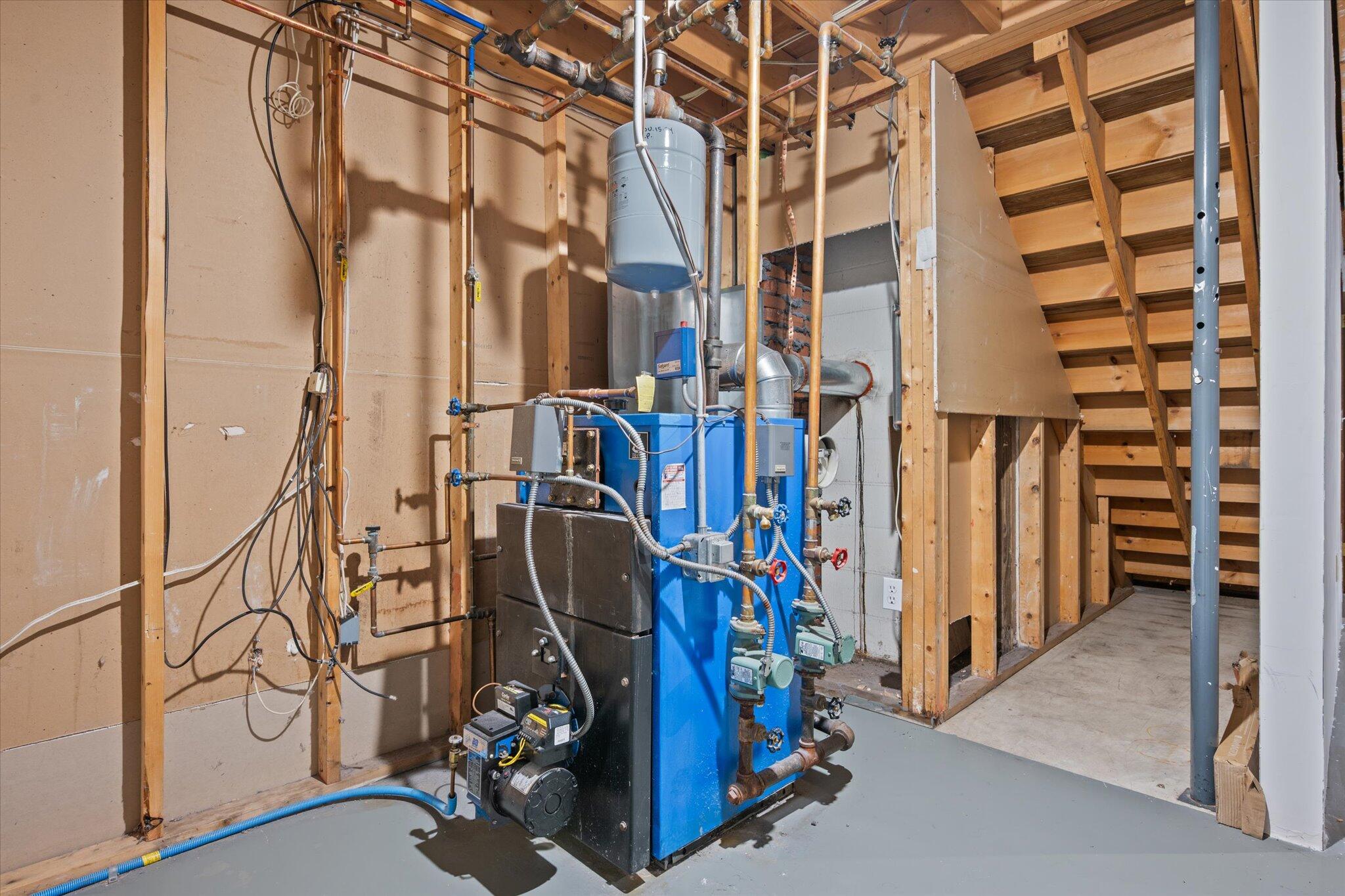 1234 Essex Street Bangor, ME 04401 - Photo 28 of 37 30-Basement