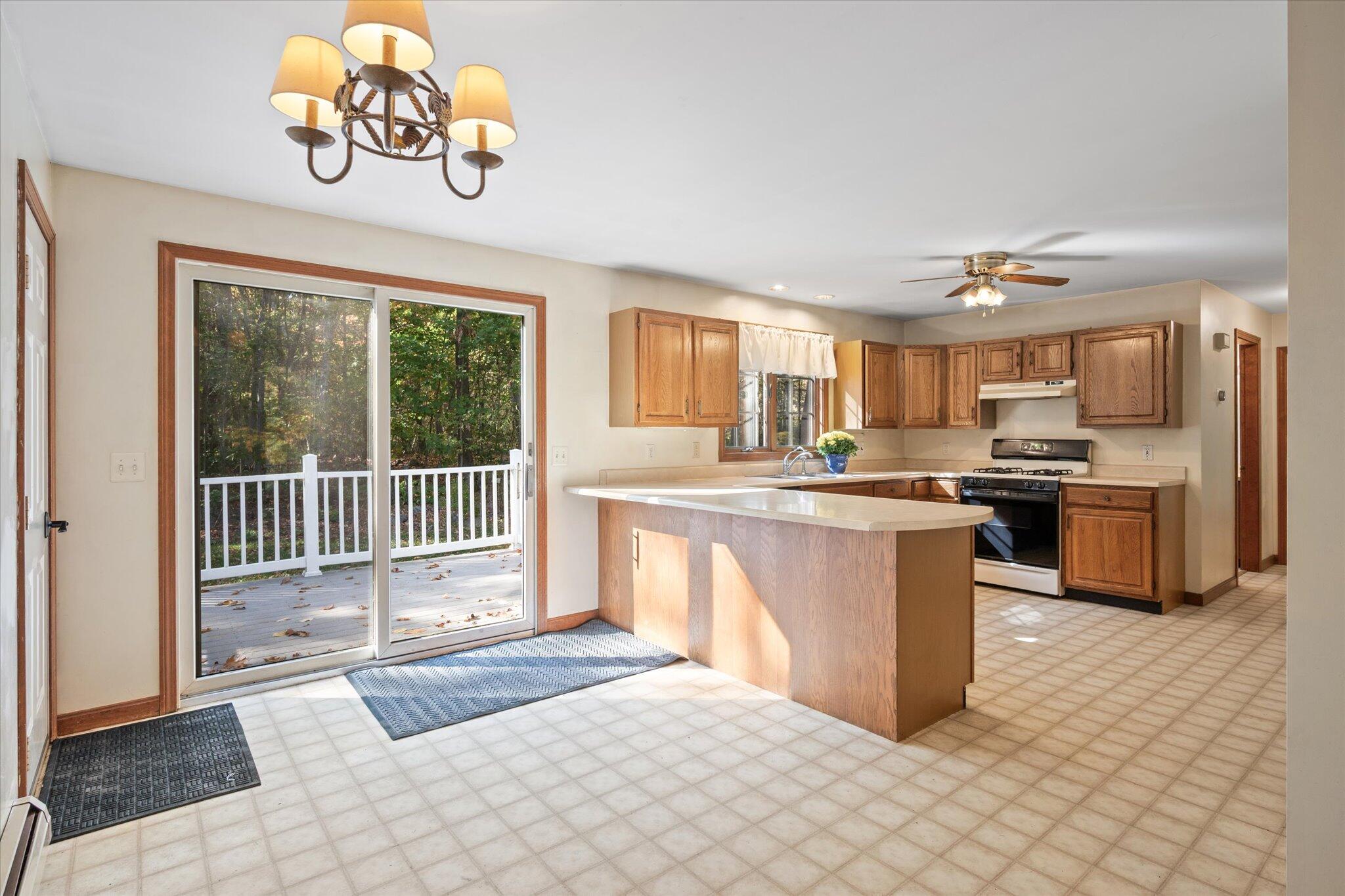 1234 Essex Street Bangor, ME 04401 - Photo 5 of 37 08-Dining-Kitchen