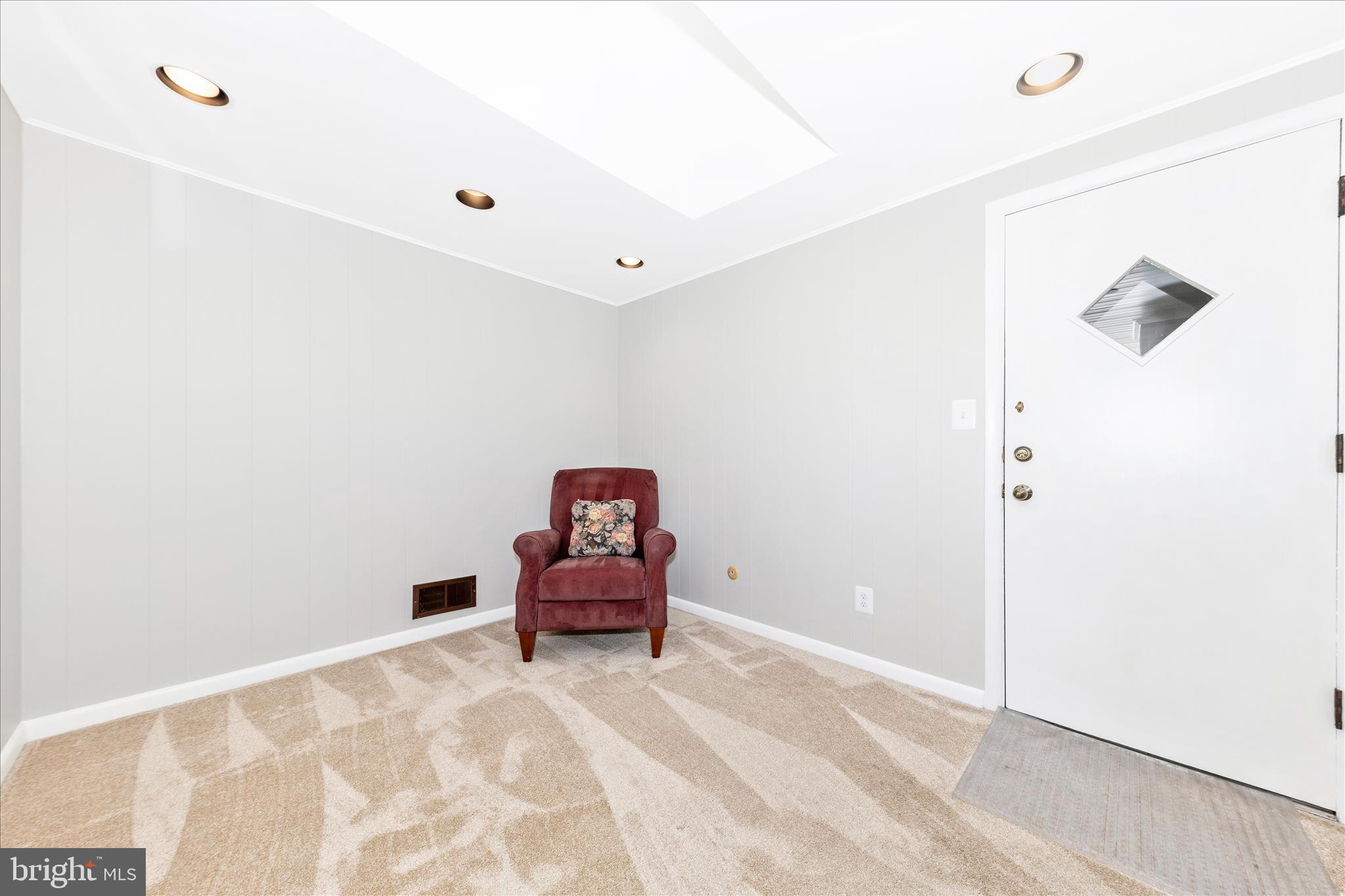 11813 Renick Lane Silver Spring, MD 20904 - Photo 12 of 50 Mudroom