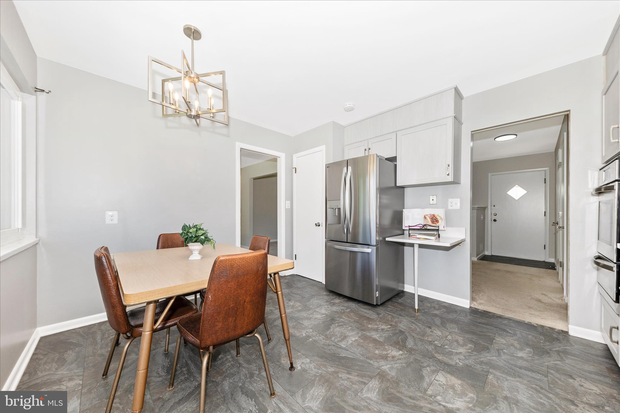 11813 Renick Lane Silver Spring, MD 20904 - Photo 15 of 50 Breakfast Area