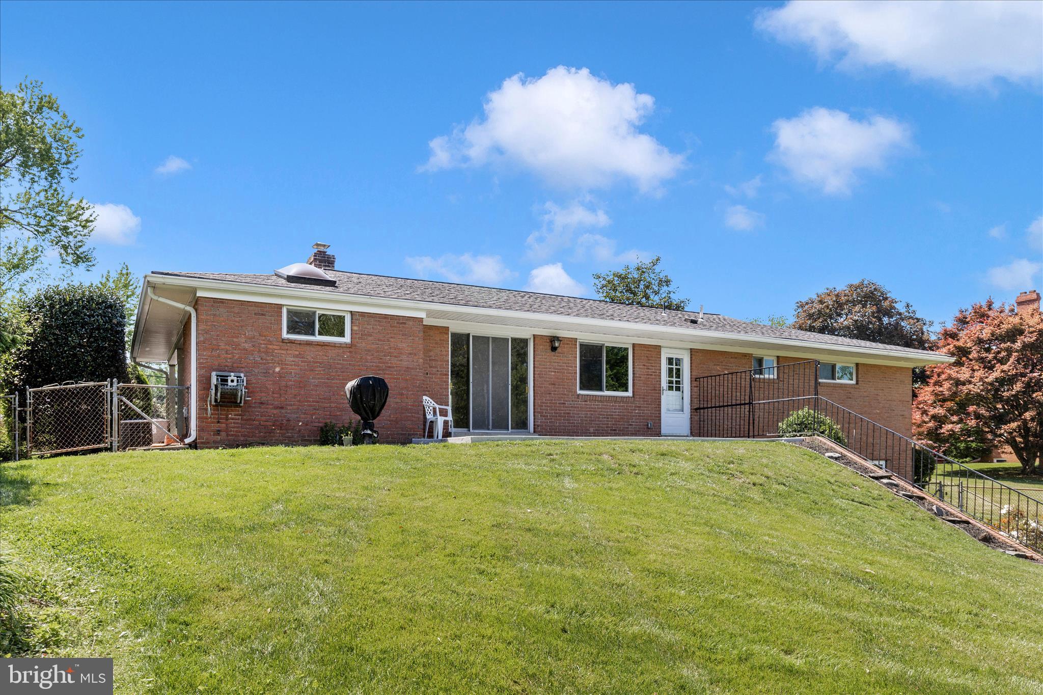 11813 Renick Lane Silver Spring, MD 20904 - Photo 42 of 50 Exterior Back