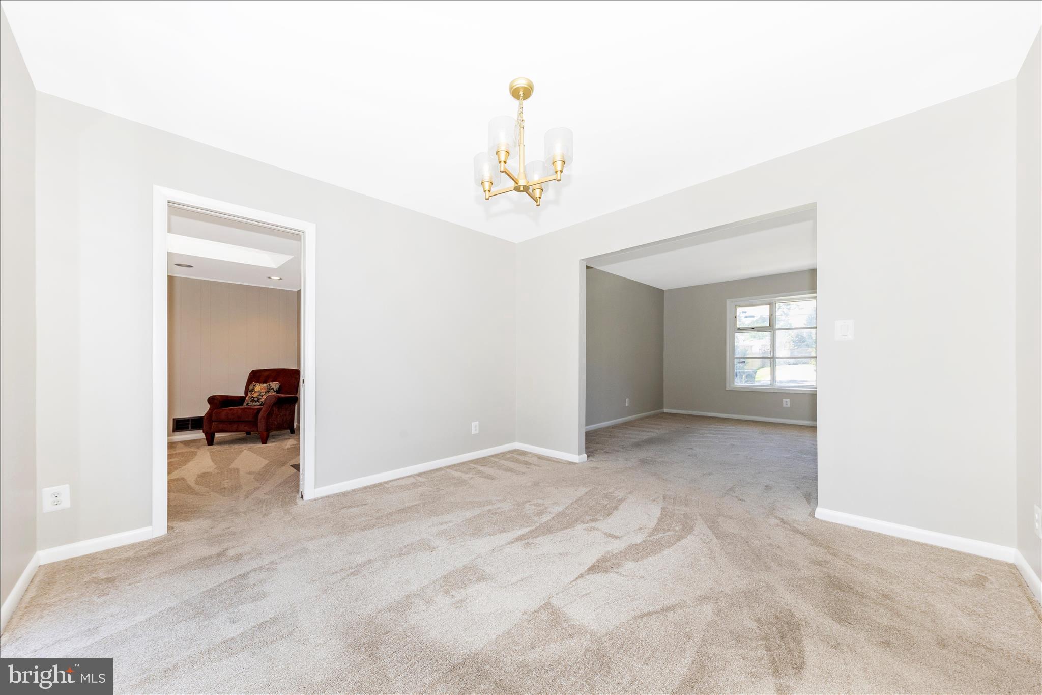 11813 Renick Lane Silver Spring, MD 20904 - Photo 10 of 50 Dining Room