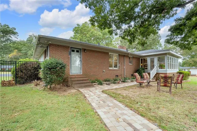 $379,900 | 309 Elam Avenue, Ramseur, NC 27316