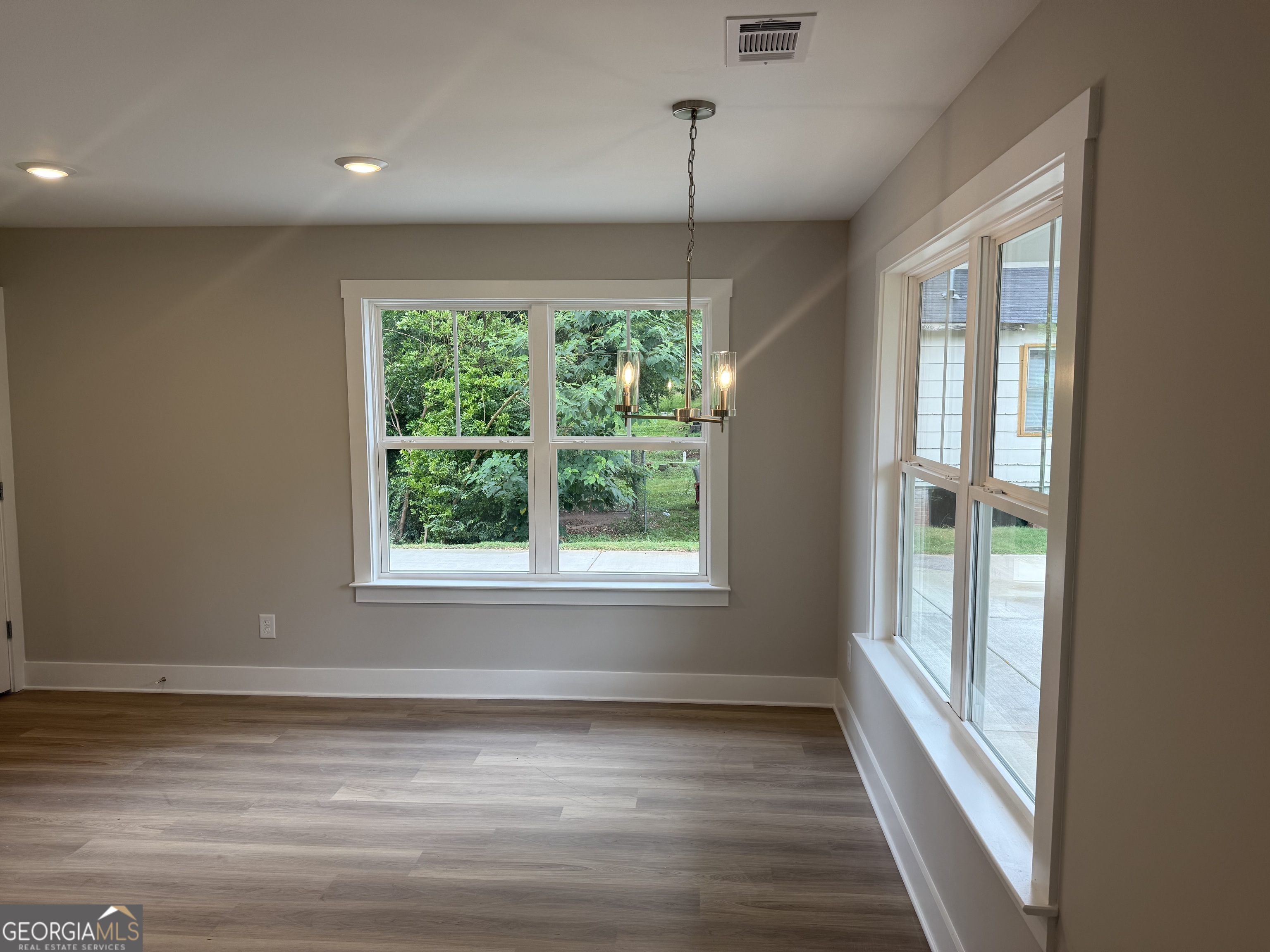 900 East 9th Street West Point, GA 31833 - Photo 4 of 13