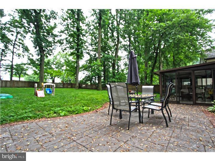 745 Bridgeview Road Langhorne, PA 19053 - Photo 2 of 25 Back Yard