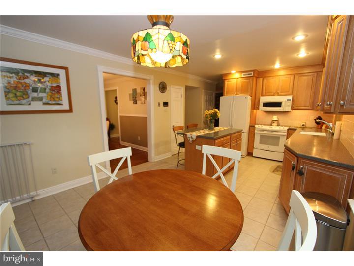 745 Bridgeview Road Langhorne, PA 19053 - Photo 9 of 25 Kitchen