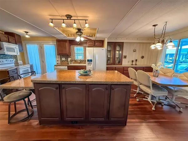 $165,000 | 1401 West Highway 50, Unit 32, Clermont, FL 34711