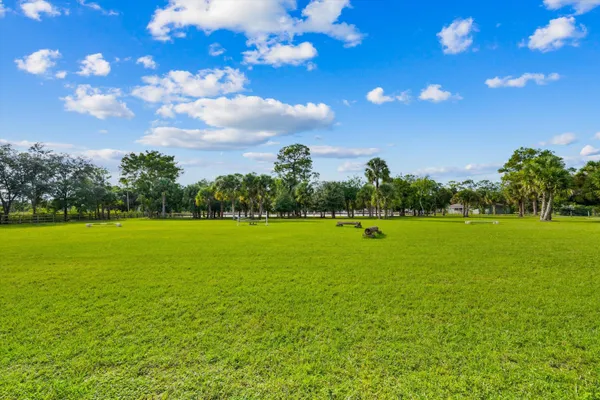 $750 | 3509 C Road, Loxahatchee Groves, FL 33470